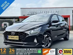 Zwart Gebruikt 2023 Hyundai i20 Comfort Hatchback | € 18.930 (Eerlijke prijs)