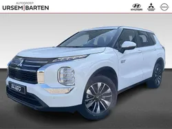 Wit Nieuw 2025 Mitsubishi Outlander SUV | € 49.930 (Eerlijke prijs)