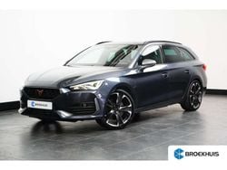 Grijs Gebruikt 2024 Cupra Leon VZ2 Hatchback | € 32.800 (Iets duurder)