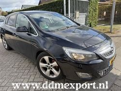 Zwart Gebruikt 2010 Opel Astra Sport Hatchback | € 2.999 (Super prijs)