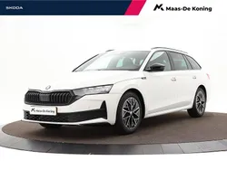 Wit Gebruikt 2024 Skoda Octavia Business Line Stationwagen | € 36.940 (Duur)