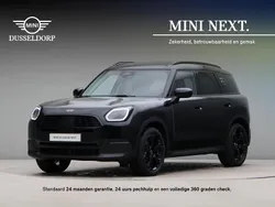 Zwart Gebruikt 2024 Mini Countryman Classic SUV | € 41.950 (Goede deal)