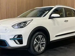 Wit, metallic lak Gebruikt 2020 Kia e-Niro 2 SUV | € 19.395 (Super prijs)
