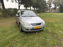 Grijs Gebruikt 2006 Opel Corsa Hatchback | € 2.100 (Eerlijke prijs)