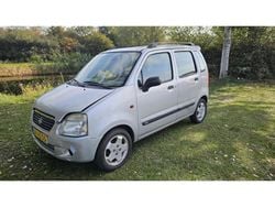 Grijs Gebruikt 2002 Suzuki Wagon R+ Stationwagen | € 1.150 (Eerlijke prijs)
