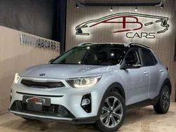 Grijs Gebruikt 2018 Kia Stonic Sport SUV | € 13.490 (Eerlijke prijs)