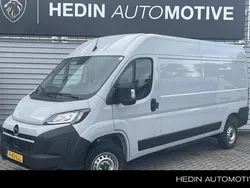 Grijs Nieuw 2025 Opel Movano Van | € 39.995 (Goede deal)
