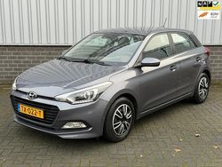 Grijs Gebruikt 2018 Hyundai i20 Comfort Hatchback | € 10.849 (Goede deal)