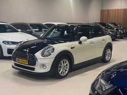 Wit Gebruikt 2015 Mini ONE Business Hatchback | € 11.750 (Eerlijke prijs)