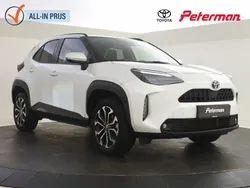 Wit, metallic lak Gebruikt 2024 Toyota Yaris Cross Edition SUV | € 29.899 (Eerlijke prijs)