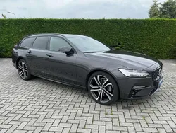 Grijs Gebruikt 2021 Volvo V90 R-Design Stationwagen | € 32.900 (Eerlijke prijs)