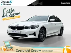 Wit Gebruikt 2020 BMW 330 Executive Stationwagen | € 28.740 (Super prijs)