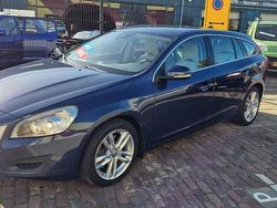 Blauw Gebruikt 2012 Volvo V60 Momentum Stationwagen | € 5.700 (Duur)