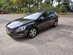 Zwart Gebruikt 2015 Volvo V60 Stationwagen | € 9.800 (Goede deal)