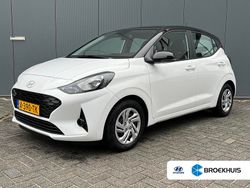 Wit Gebruikt 2024 Hyundai i10 Comfort Hatchback | € 16.895 (Eerlijke prijs)