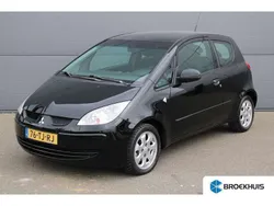 Zwart, metallic lak Gebruikt 2006 Mitsubishi Colt Invite Hatchback | € 3.250 (Iets duurder)