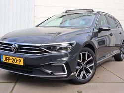 Grijs Gebruikt 2021 VW Passat GTE Stationwagen | € 19.995 (Eerlijke prijs)