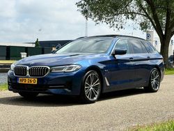 Blauw Gebruikt 2022 BMW 530 Stationwagen | € 38.500 (Goede deal)