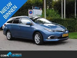 Blauw Gebruikt 2015 Toyota Auris Touring Sports Executive Stationwagen | € 13.950 (Eerlijke prijs)