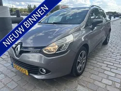Grijs, metallic lak Gebruikt 2015 Renault Clio GrandTour Night&Day Stationwagen | € 5.950 (Goede deal)