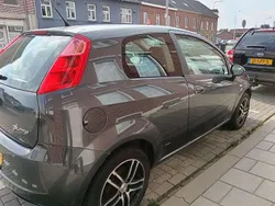 Grijs Gebruikt 2008 Fiat Punto Dynamic Hatchback | € 500 (Super prijs)