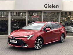 Rood Gebruikt 2023 Toyota Corolla Plus Stationwagen | € 28.700 (Eerlijke prijs)