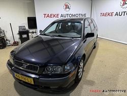 Zwart Gebruikt 2004 Volvo V40 Stationwagen | € 850 (Goede deal)