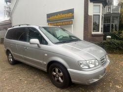 Grijs Gebruikt 2005 Hyundai Trajet Dynamiq MPV | € 2.999
