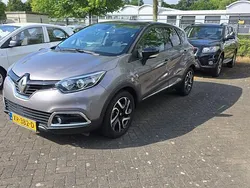 Grijs Gebruikt 2014 Renault Captur Dynamique SUV | € 11.450 (Eerlijke prijs)