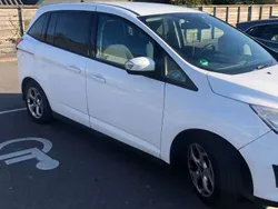 Wit Gebruikt 2014 Ford Grand C-Max Ambiente MPV | € 6.000 (Eerlijke prijs)