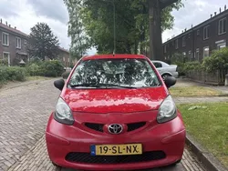 Rood Gebruikt 2006 Toyota Aygo Hatchback | € 1.000 (Eerlijke prijs)