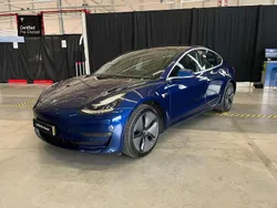 Blauw, metallic lak Gebruikt 2019 Tesla Model 3 Long Range Sedan | € 25.100 (Eerlijke prijs)