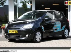 Zwart Gebruikt 2013 Mitsubishi Space Star Inform Hatchback | € 4.345 (Duur)