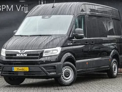 Zwart Nieuw 2024 MAN TGE Van | € 55.950 (Duur)