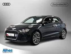 Grijs Gebruikt 2024 Audi A1 Sportback Comfort Hatchback | € 28.995 (Eerlijke prijs)