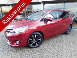 Rood Gebruikt 2018 Toyota Verso Edition MPV | € 19.500 (Goede deal)