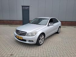 Grijs Gebruikt 2008 Mercedes C200 Avantgarde Sedan | € 3.999 (Eerlijke prijs)