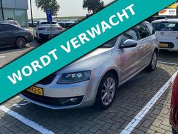 Grijs Gebruikt 2016 Skoda Octavia Business Line Stationwagen | € 10.245 (Eerlijke prijs)