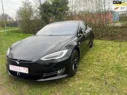 Zwart Gebruikt 2018 Tesla Model S Sedan | € 25.999 (Iets duurder)