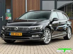 Zwart Gebruikt 2018 VW Passat R-line Stationwagen | € 17.950 (Eerlijke prijs)