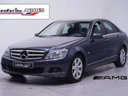 Grijs, metallic lak Gebruikt 2009 Mercedes C200 Avantgarde Sedan | € 8.350 (Eerlijke prijs)