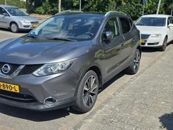 Grijs Gebruikt 2015 Nissan Qashqai Tekna SUV | € 13.000 (Eerlijke prijs)
