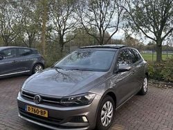 Grijs Gebruikt 2018 VW Polo Beats Hatchback | € 17.250 (Iets duurder)