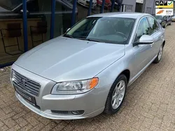 Zilver Gebruikt 2006 Volvo S80 Momentum Sedan | € 12.945 (Iets duurder)