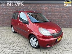 Rood Gebruikt 2001 Toyota Yaris Verso MPV | € 1.950 (Eerlijke prijs)