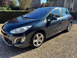 Blauw Gebruikt 2012 Peugeot 308 Active Hatchback | € 2.975 (Eerlijke prijs)