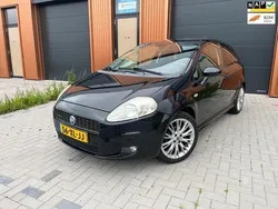 Zwart Gebruikt 2007 Fiat Grande Punto Sport Hatchback | € 1.299 (Eerlijke prijs)