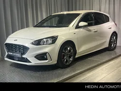 Wit Gebruikt 2021 Ford Focus Business Edition Hatchback | € 19.945 (Eerlijke prijs)