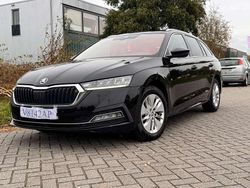 Zwart Gebruikt 2021 Skoda Octavia Stationwagen | € 13.500