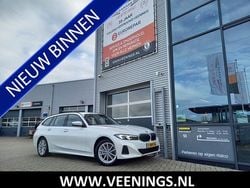 Wit Gebruikt 2023 BMW 320 Stationwagen | € 32.500 (Eerlijke prijs)